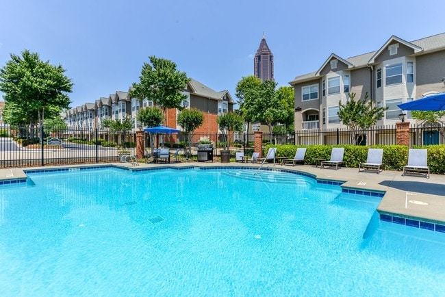 Townhouse Atlanta apartments — community photo