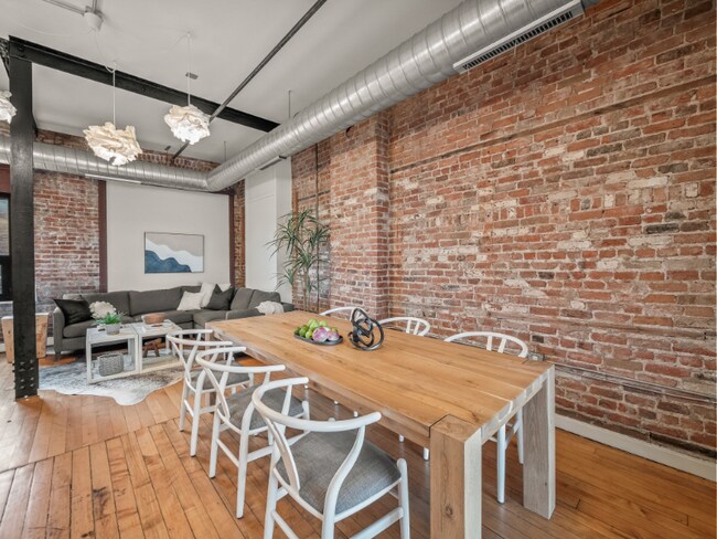 Photo - 1410 Gratiot Ave Unit 201