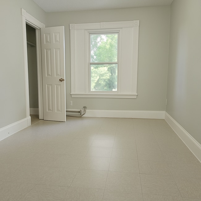 Photo - 112 Hempstead St Unidad 112