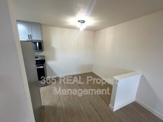 Photo - 1619 Palm Dr Unit 1