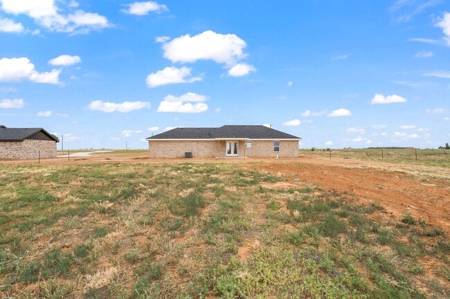 Photo - 109 North F M 789