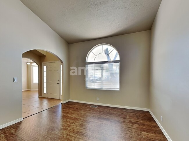 Photo - 3926 W 4650 S