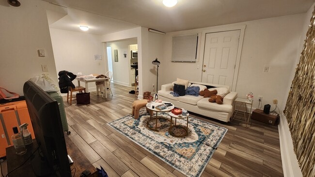 Photo - 22 Saint Cyprians Pl