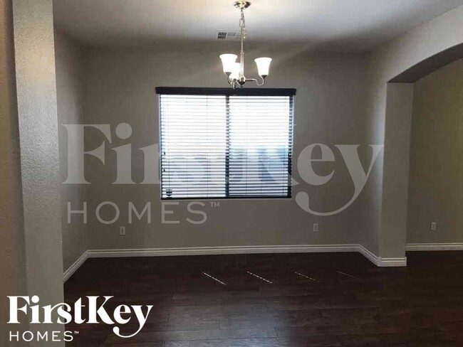 Photo - 28 Delighted Ave