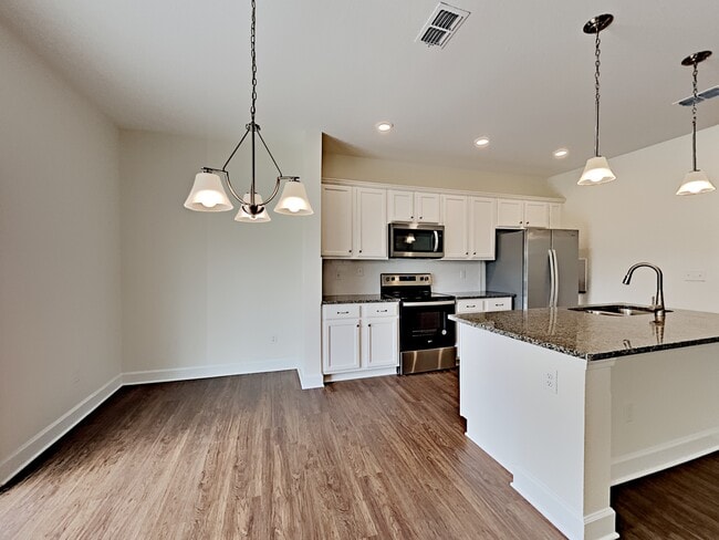 Photo - 10310 Riverwalk Ct