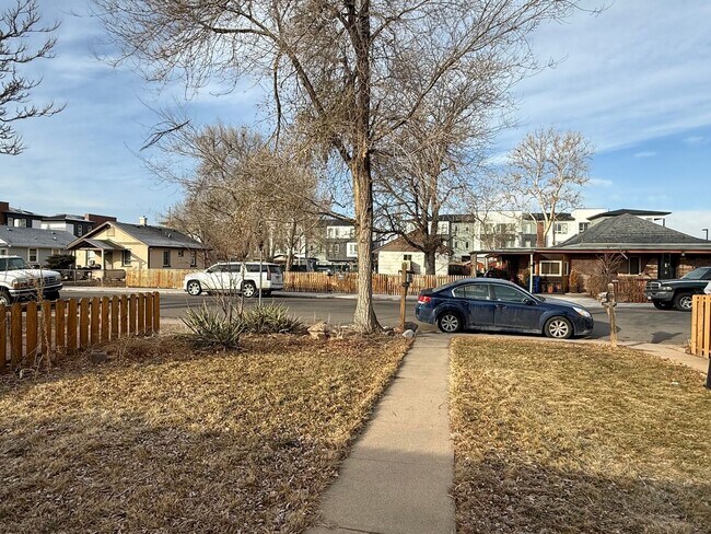Photo - Delightful ranch home, featuring 3 bedroom...