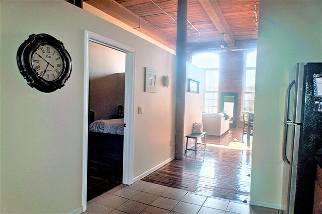 Photo - Victoria Riverside Lofts