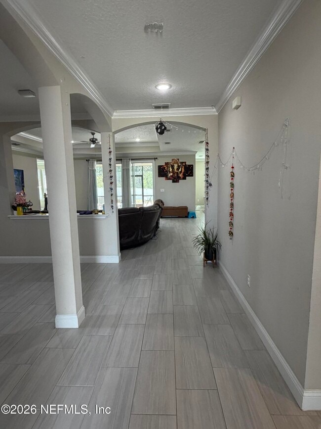 Photo - 332 Silver Reef Ln