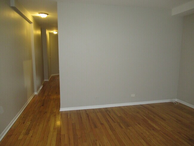 Photo - 1536 W Monroe St Unit 1