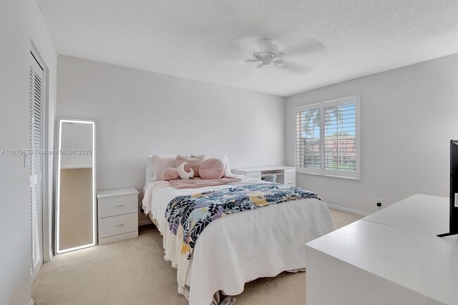 Photo - 19314 King Palm Ct Casa