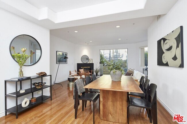Photo - 3460 S Centinela Ave Unit 312