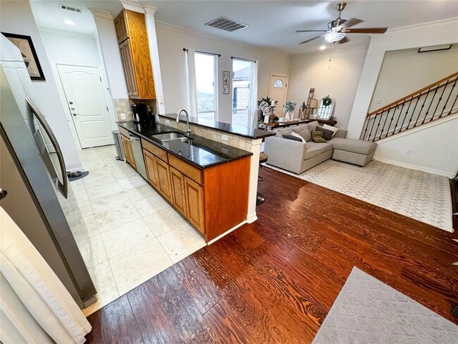 Photo - 1213 Delsie Dr