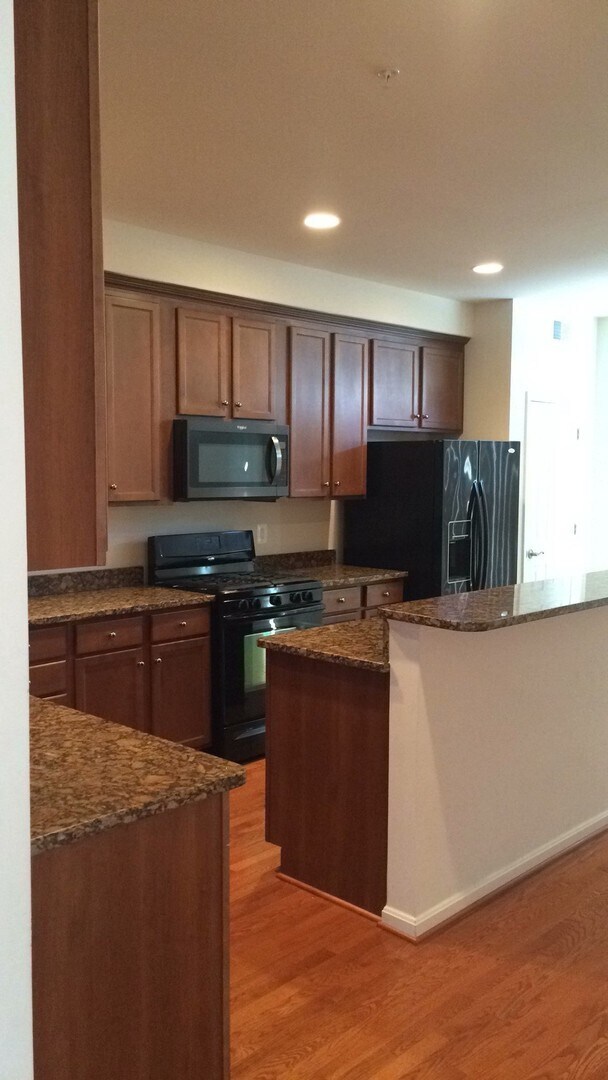 Photo - Great Townhouse in Wildewood in California MD