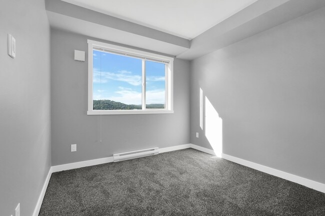 Bedroom - 728 Meaford Avenue