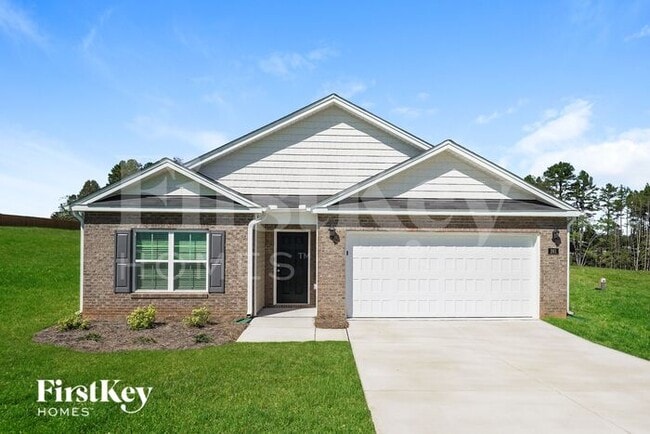 Photo - 261 Lantanna Ave