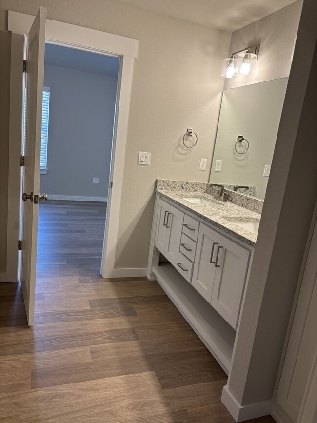 Photo - Brand New Duplex!