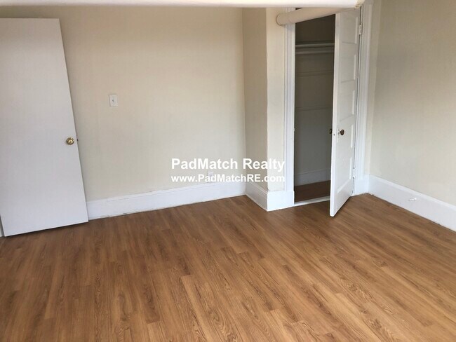 Photo - 7 Mount Hood Rd