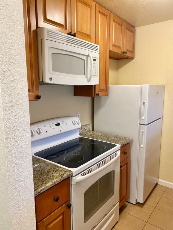 Photo - 370 Imperial Way Unit 334