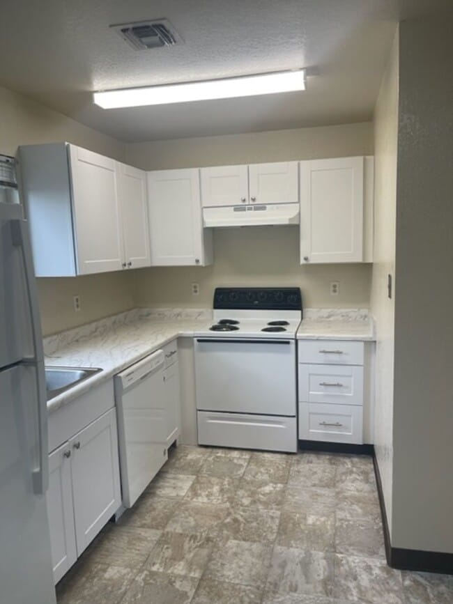 Photo - 835 Shiloh Ct Unidad 3