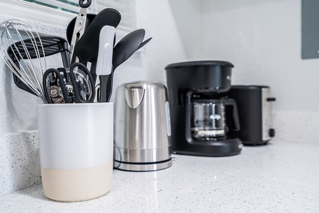 Photo - 975-977 Southwest 10th Street-GO ID1324004P Unidad GO ID1324004P