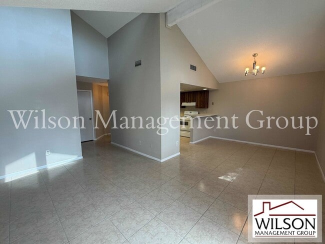 Photo - 220 Sunshower Ct