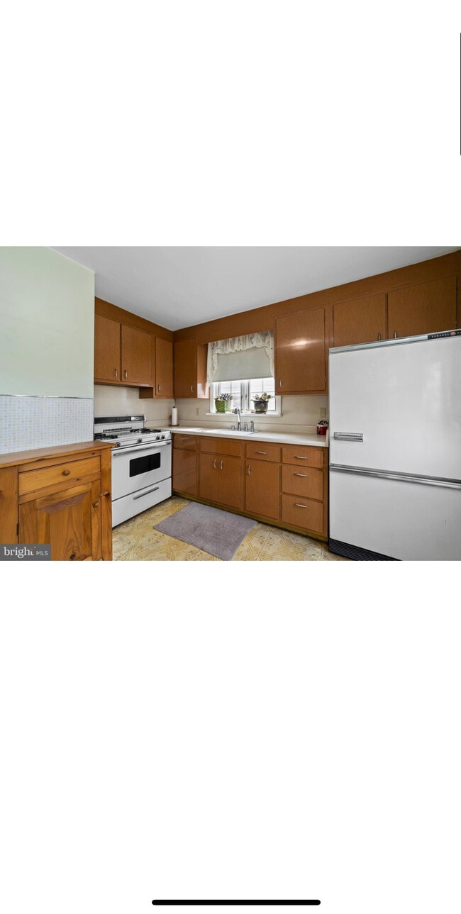 Photo - 2128 Borbeck Ave