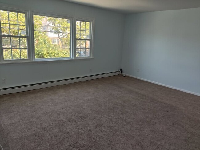 Photo - 809 Kennedy Blvd Unit 2nd Floor