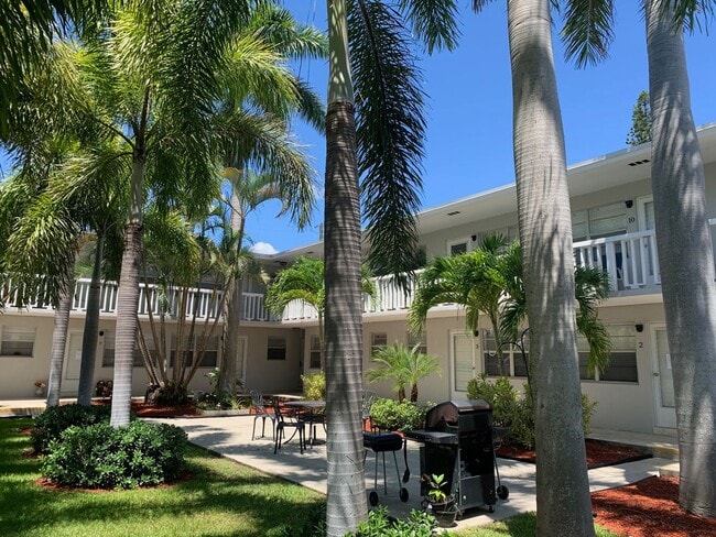 Photo - 225 Ocean Breeze Lake Worth, FL 33460