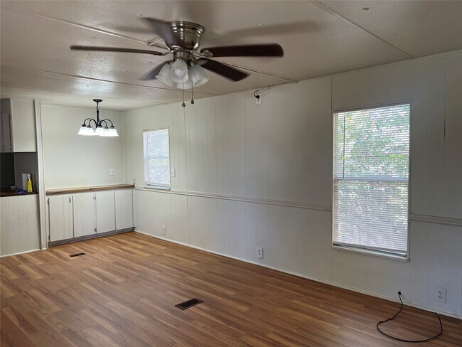 Photo - 806 N Oneal St