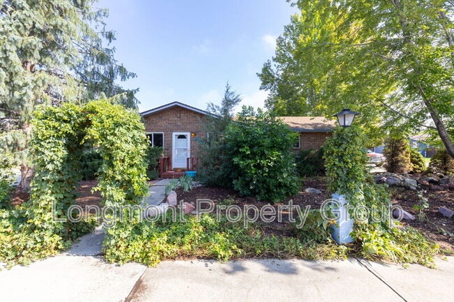 Building Photo - 926 Yeager Pl Rental