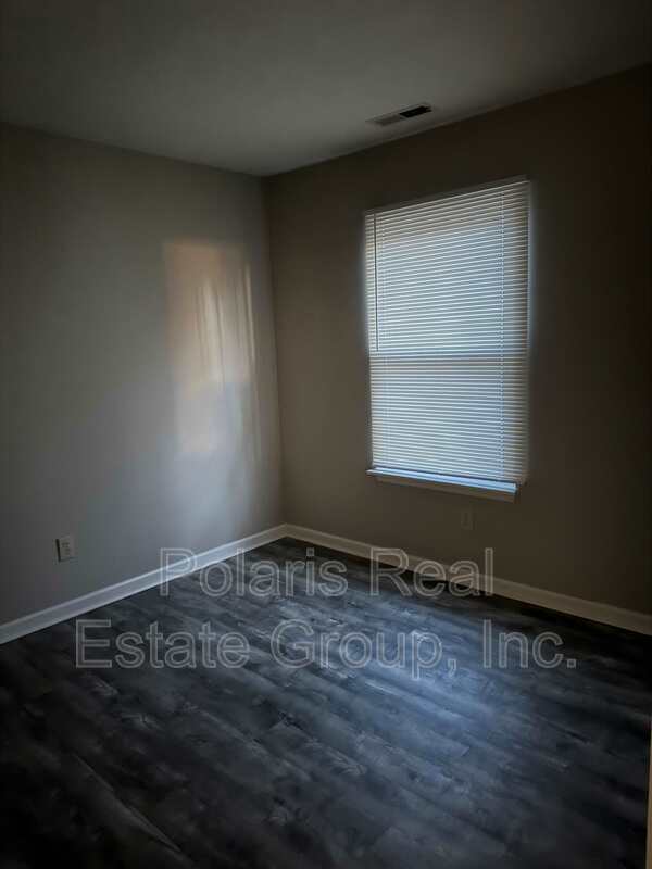 Photo - 5523 Orth Ct