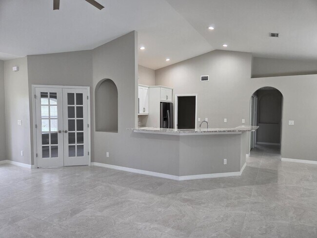 Photo - 815 SW 14th Ave