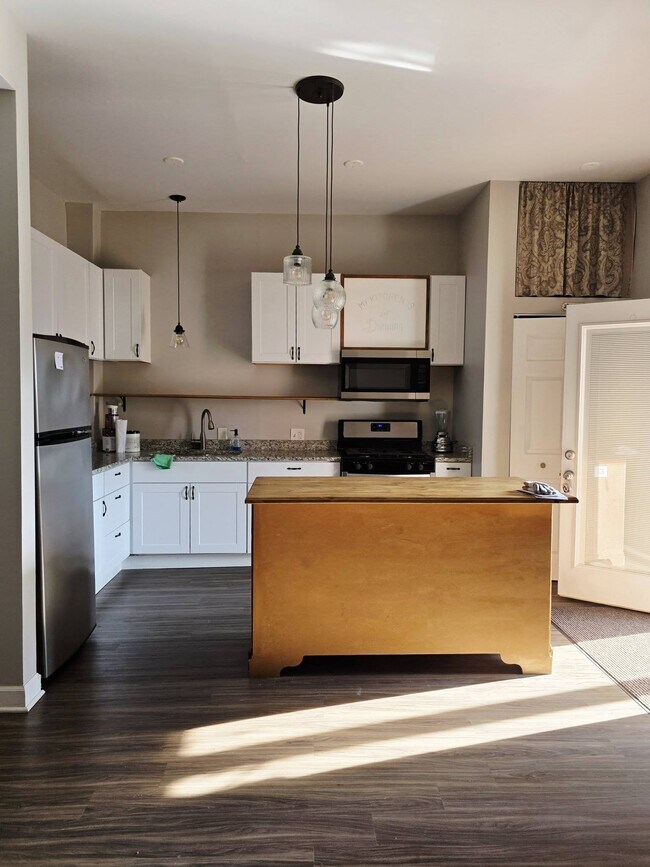 Vista de la cocina - 3449 W Fulton Blvd Unidad 1