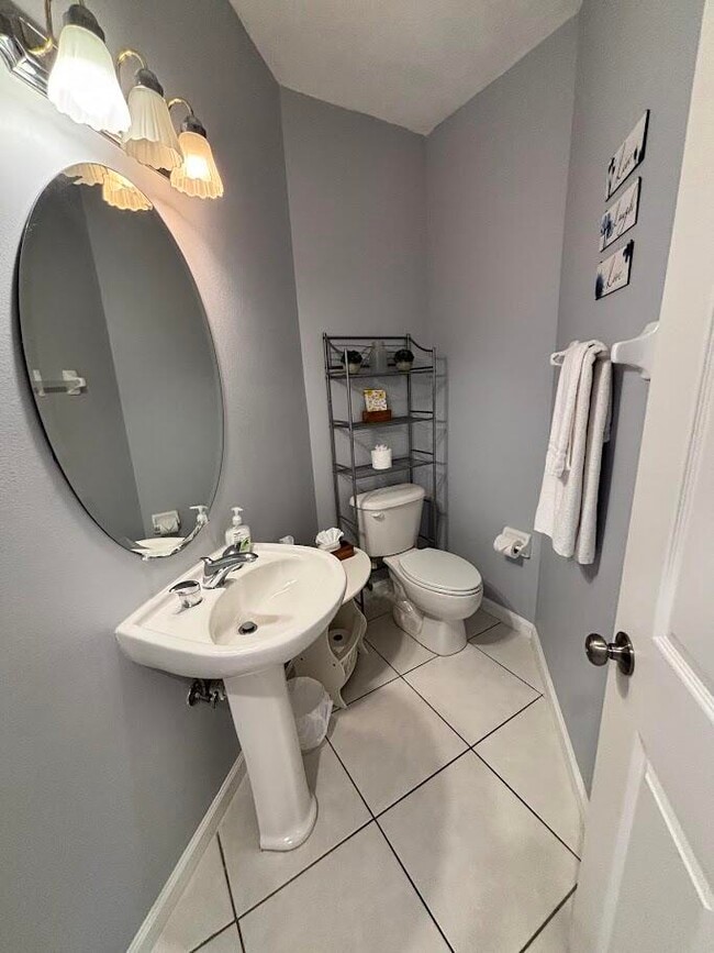 Photo - 8903 Sandshot Ct