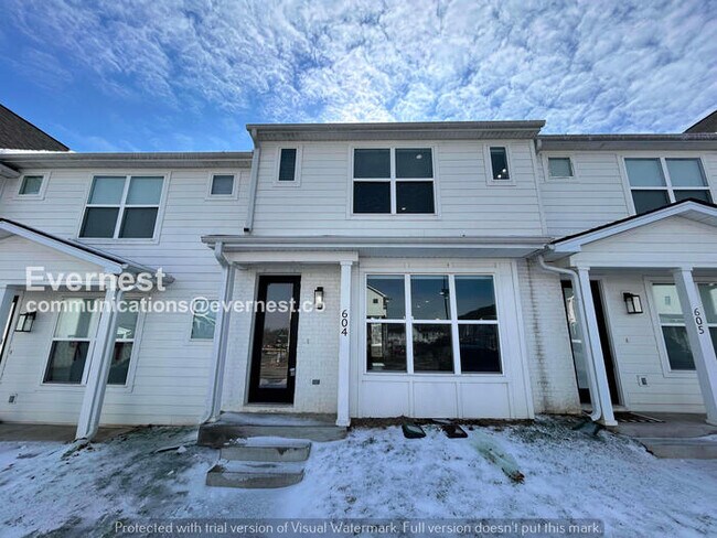 Photo - 604 Mason Ward Pl