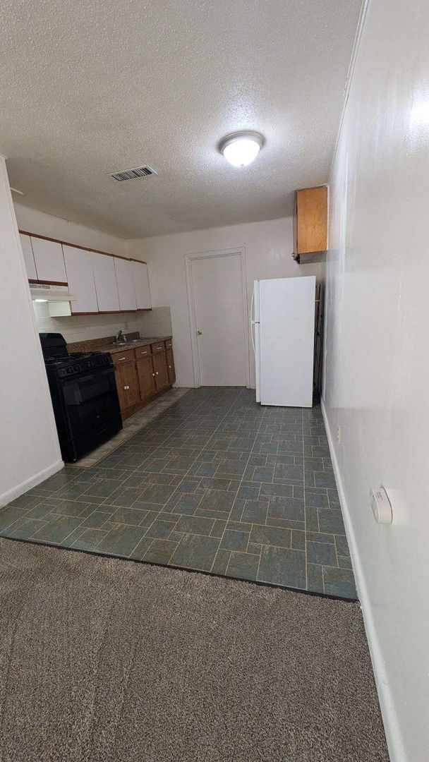 Photo - 713-715 Smart Street Unit 713 Smart Street