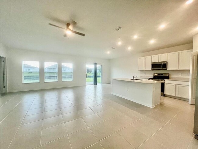 Photo - 4700 Golden Knight Blvd