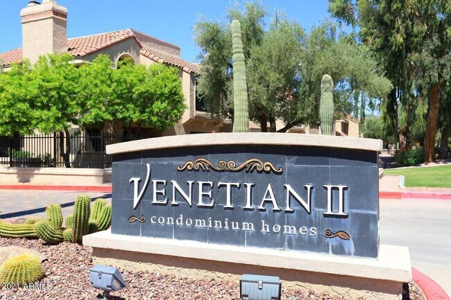 Photo - VENETIAN II 2 BEDROOM 2 BATH CONDO WITH GARAGE IN HEART OF NORTH SCOTTSDALE
