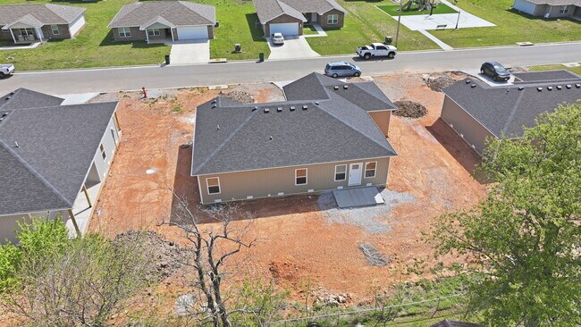 Photo - 43 Whitley Ln