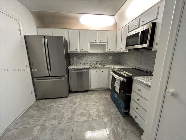 Building Photo - 2061 NW 47th Terrace Unit 212 Rental