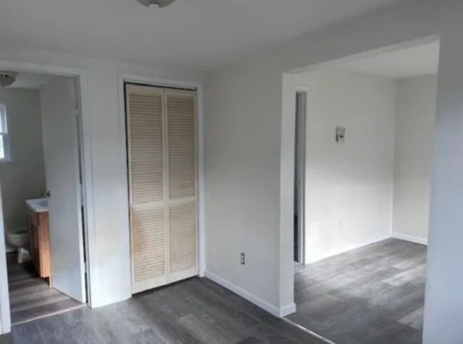 Photo - 2215 S 5th Ave