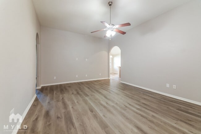 Photo - 506 Appaloosa Dr