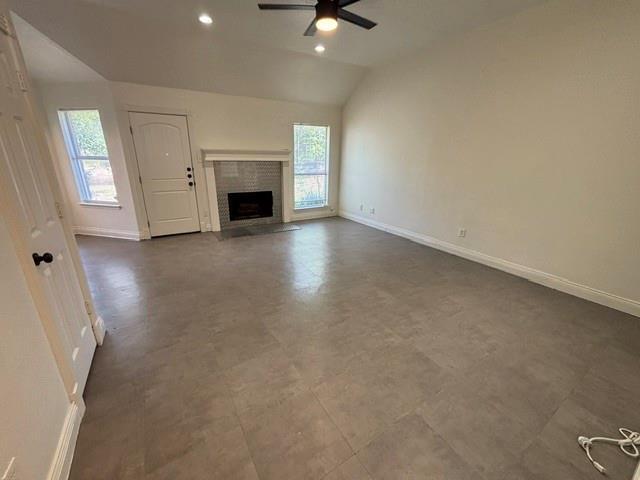 Photo - 517 Meadowcrest Dr
