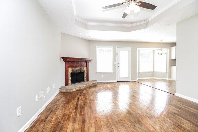 Photo - 610 Angel Way Ct