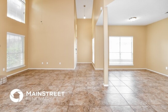 Photo - 2425 Ithaca Dr