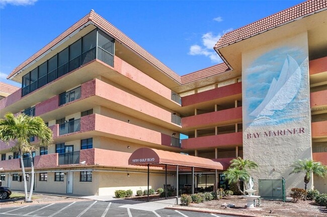 Photo - 19701 Gulf Blvd Unit 423