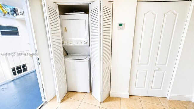 Photo - 4255 N University Dr Unit 308