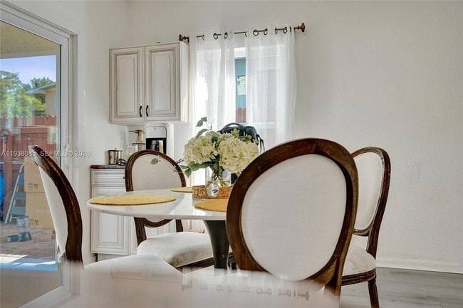 Photo - 1129 10th St