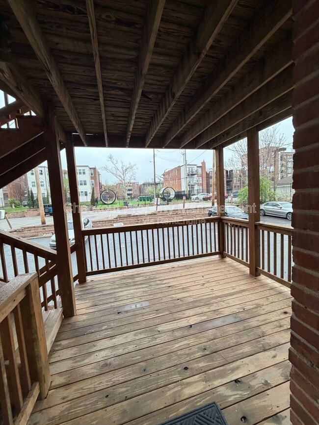 Photo - 5531 Pershing Ave