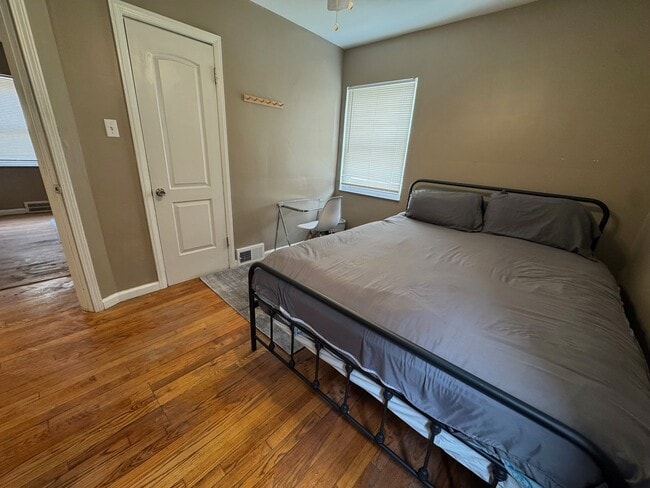 Photo - 16927 Chandler Park Dr